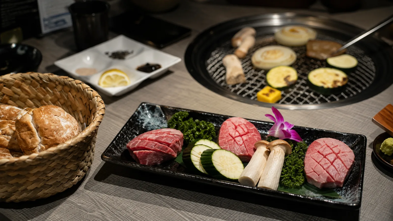 Haloe 日義燒肉餐酒館的用餐畫面